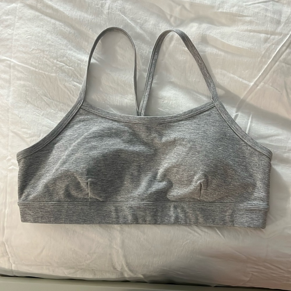 ALO yoga sports bra